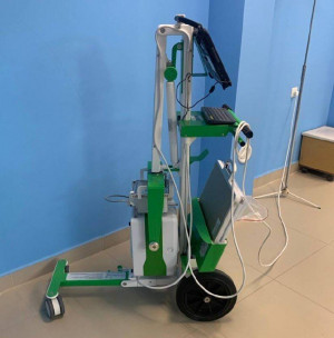 Он позволяет проводить диагностические исследования непосредственно в палатах пациентов.