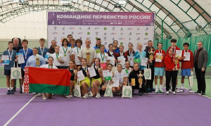 На теннисных кортах «Тольятти теннис центра» проходило командное первенство России по теннису среди юношей и девушек до 15 лет.