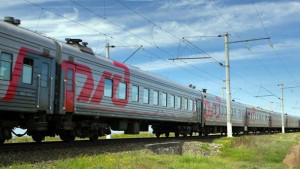 Около Сызрани подросток бросал в проходящие поезда пластиковую бутылку с водой