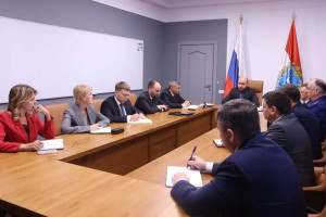 Вячеслав Федорищев поручил выстроить комплексную работу по вовлечению данных представителей бизнеса в законную экономическую деятельность.