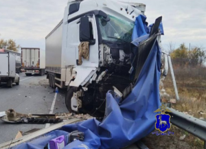 Телесные повреждения получил один из водителей.