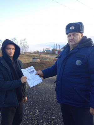 Представители пожарно-спасательного отряда № 48 Борского района проводят профилактические рейды