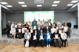 Победителей народного конкурса «Лучшие водители и кондуктора наземного общественного транспорта» наградили в Самаре
