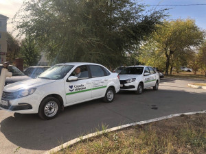 Автопарк Новокуйбышевской центральной городской больницы пополнился 4 автомобилями Lada Granta.
