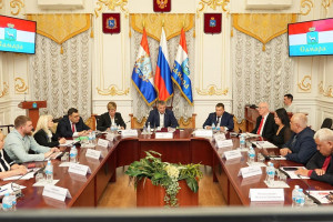 И встретился с представителями национально-культурных центров, работающих на территории областной столицы. 