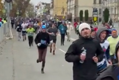 Напутственные словам любителям здорового образа жизни сказали заместитель губернатора Самарской области Дмитрий Яковлев и президент Всероссийской федерации легкой атлетики Петр Фрадков. 