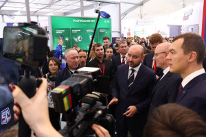 Губернатор Самарской области Вячеслав Федорищев рассказал о спортивном потенциале и брендах региона.