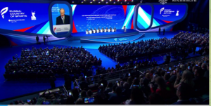 Владимир Путин выступил на пленарном заседании XIII Международного спортивного форума «Россия – спортивная держава».