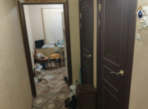 В настоящее время она заключена под стражу.