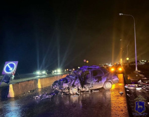 Сотрудники полиции устанавливают обстоятельства произошедшего.