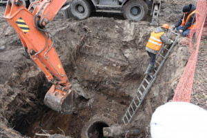 Общая протяженность участков коллекторов, подлежащих реконструкции, составит более 1,2 км.