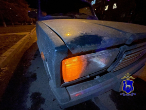 В Тольятти пешеход попал под машину около дома