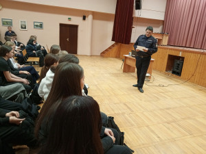 Провели встречи, направленные на предупреждение распространения наркомании среди молодёжи и недопущение вовлечения подростков в незаконный оборот наркотиков.