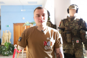 Дмитрий нашел себя в еще одном направлении деятельности: он стал амбассадором компаний, занимающихся протезированием.