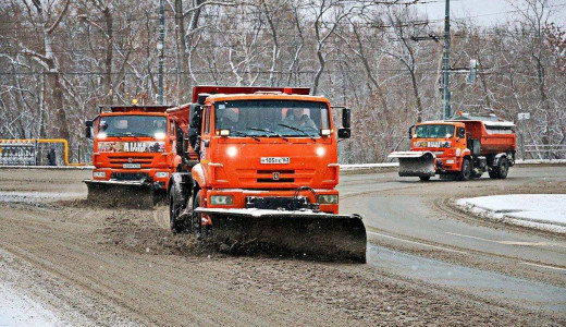 35 новых КДМ выведут на уборку дорог Самары в зимний сезон