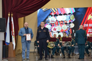 Участники мероприятия смогли посетить уникальную фалеристическую выставку  «Гордость и слава России в орденах и медалях».