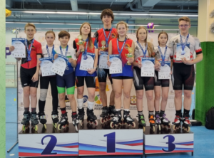 В Омске состоялись всероссийские соревнования по роллер-спорту в дисциплинах фристайла, закрывающие соревновательный сезон 2025 года.