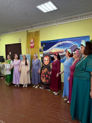 Здесь каждый сможет познакомиться с историей и красотой матрешки — символа России, отражающего богатство традиций и мастерства народных мастеров.