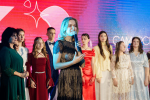 Региональная премия Первых «Самарская ладья» - это ежегодное событие, на котором чествуют лучших активистов, наставников и родителей Движения Первых Самарской области, добившихся выдающихся результатов в различных направлениях деятельности.