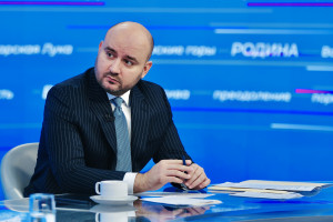 Во время прямой линии несколько вопросов Вячеславу Федорищеву жители Самарской области задали на тему развития спорта, причем по разным направлениям.