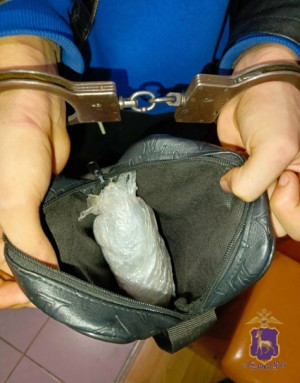 19-летний иногородний житель Самары хранил у себя 100 г героина