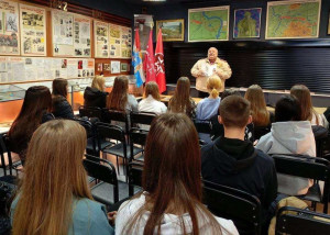 10 декабря в режиме видео-конференц-связи состоялось совещание, посвященное вопросам военно-патриотического воспитания молодежи.