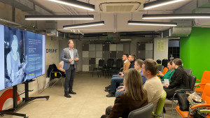 В региональном центре «Мой бизнес» состоялась встреча волгоградских компаний с предприятиями Самарской области.