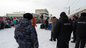 По случаю прибытия на железнодорожную станцию Тольятти Поезда Деда Мороза.