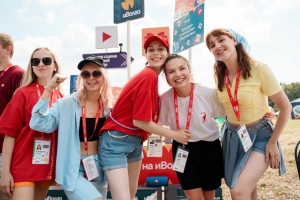 За годы работы иВолга объединила на своих площадках более 30 тысяч молодых людей со всей России.