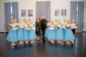 Встреча была посвящена Майе Плисецкой. Андрис Марисович поделился воспоминаниями о выдающейся балерине.