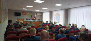 В рамках открытого диалога были детально обсуждены наиболее часто встречающиеся нарушения обязательных требований, выявляемые в ходе проверок, а также иные проблемные вопросы.