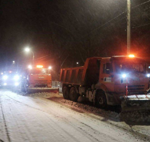 В Самаре 27 декабря ликвидируют последствия ночного снегопада