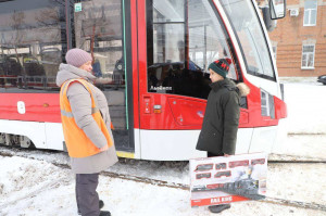 Экскурсию на базу «Трамвайно-троллейбусного управления» организовали для участника акции «Елка желаний» в Самаре