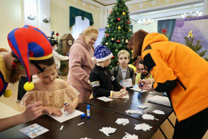 «Рыжую елку» провели добровольцы «ЛизаАлерт» в Самаре