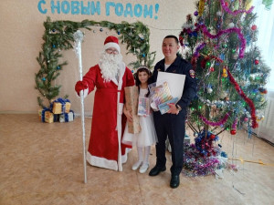 Они продолжают организовывать увлекательные мероприятия для воспитанников центров.