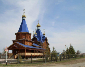 Среди наиболее значимых объектов — подъезд к селу Большая Глушица, где выполнен капитальный ремонт дорожного полотна протяженностью 1,4 км и моста через реку Глушичка.