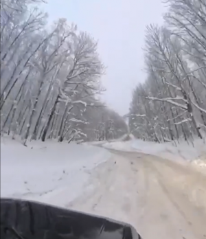 Автозимник предъявляет повышенные требования к транспортным средствам в периоды активного снегопада и перепадов температур.
