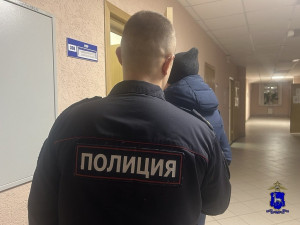 20‑летний кинельчанин похитил 350 тыс. у бабушки по указке анонима