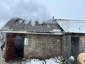 Огнем были объяты 30 квадратных метров.