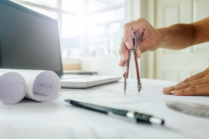 Предполагается, что первый  этап стартует в конце февраля – начале марта с устройства котлована под фонтан и инженерные коммуникации.