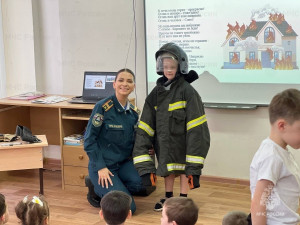 Сотрудники МЧС провели увлекательную встречу с воспитанниками детсада в Тольятти