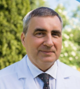 Заведующий кафедрой факультетской терапии СамГМУ Олег Фатенков рассказал, что готовиться к холодам нужно заранее и системно.