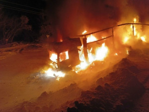 В Исаклинском районе произошло лобовое столкновение с последующим возгоранием