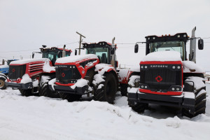 Сезон полевых работ 2026 года начинается не весной, а глубокой зимой. И от того, насколько слаженно и качественно пройдет эта «техническая посевная», зависит успех всего года.