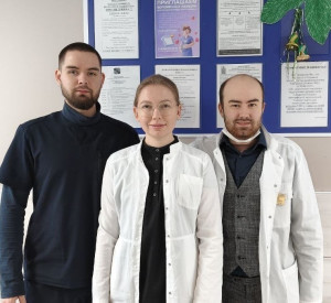 Супруги Коневы оба терапевты, переехали в Тольятти из Ульяновской области.