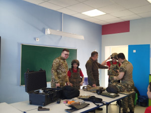 В преддверии 80-й годовщины полного освобождения Ленинграда от фашистской блокады в школе села Кармало-Аделяково Сергиевского района состоялся торжественный «Урок Мужества». 