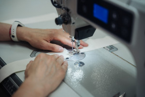 «МСП шьет» принимает заявки на отбор отечественных брендов одежды, обуви и аксессуаров для размещения продукции в универмаге «ТЕЛЕГРАФ» в Москве.