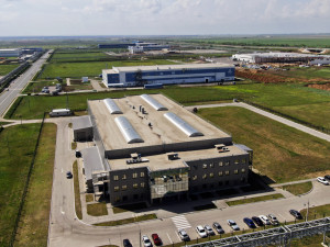 Около миллиарда рублей льготных займов в 2026 году могут получить предприниматели из моногородов и прилегающих особых экономических зон (ОЭЗ) по специальной совместной программе Минэкономразвития России и Корпорации МСП.