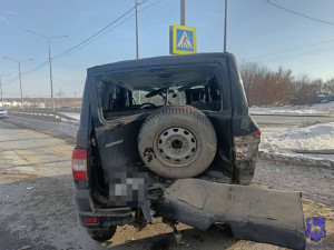 Оба водителя  с телесными  повреждениями госпитализированы.