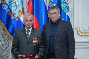 2 февраля жителю города Самары Сергею Луженкову была вручена государственная награда – медаль «За отвагу».